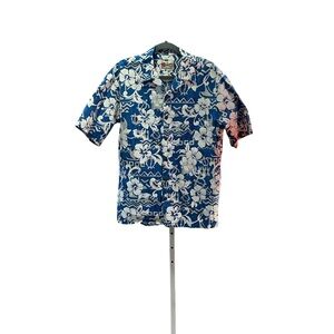 Hilo Hattie Navy and White Floral men’s Hawaiian shirt … size medium